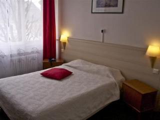 Hotel Vieille Tour ルーアン エクステリア 写真